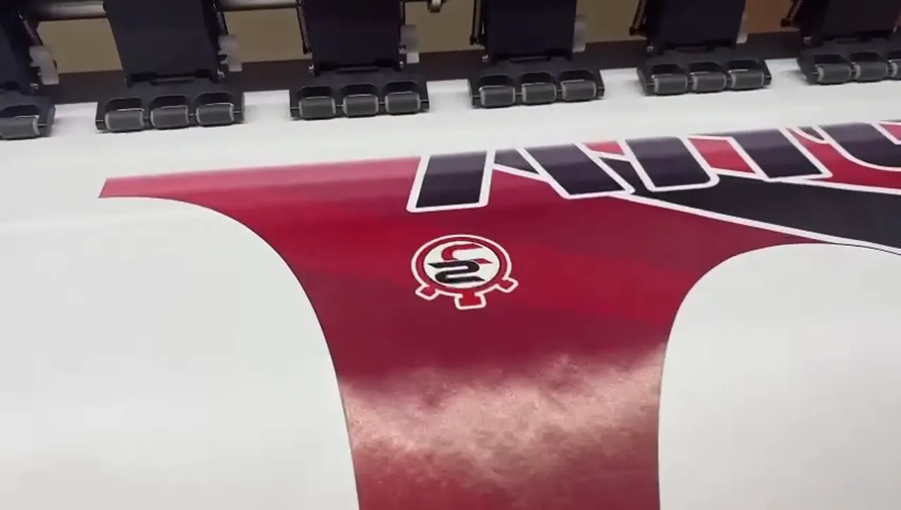 In-house sportswear decoration